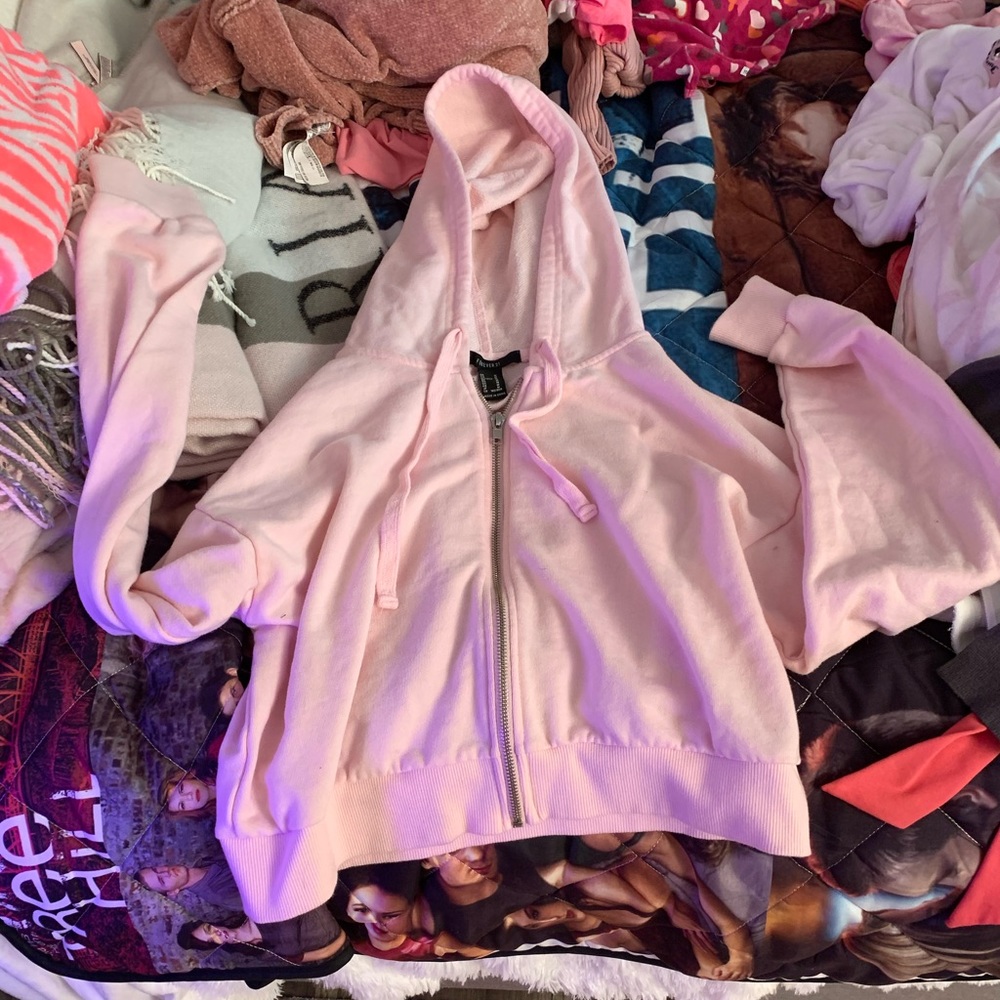 Baby pink cropped zip up hoodie